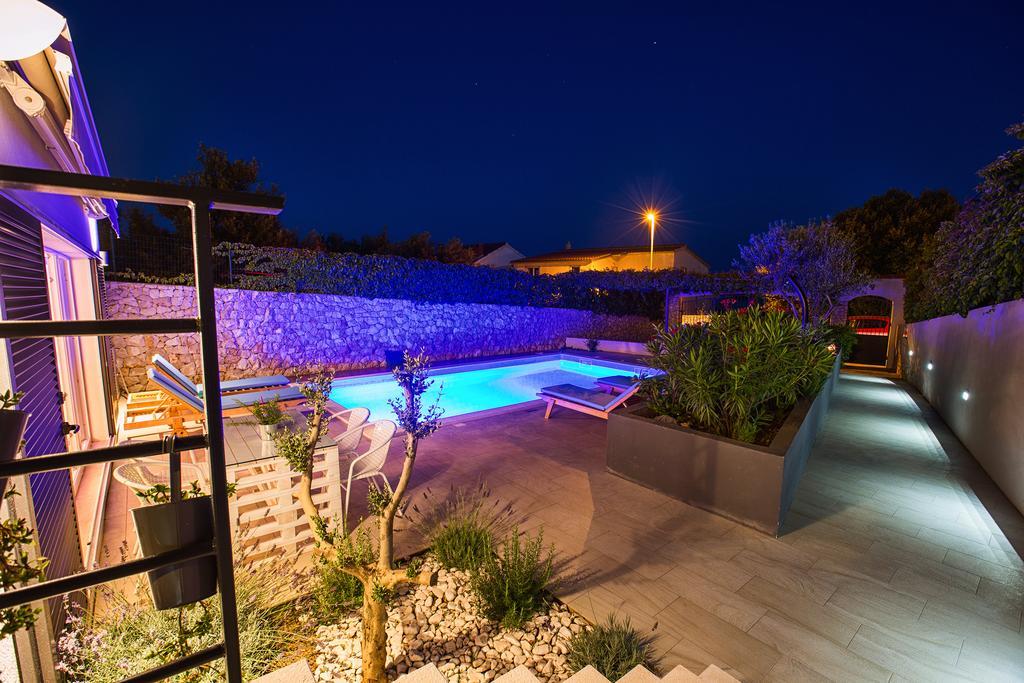 Holiday Home Vuko Sevid Exteriér fotografie